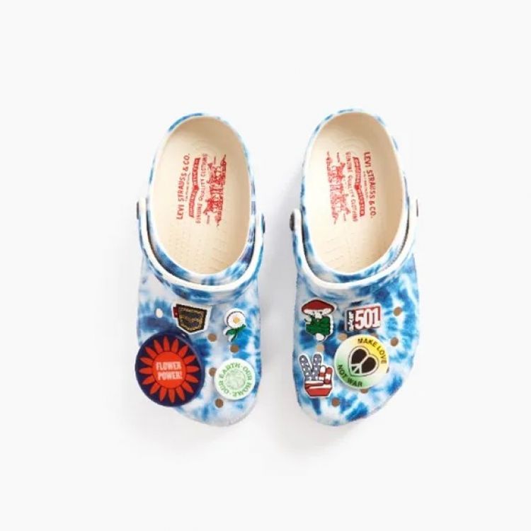 Mẫu giày Classic Clog. Mẫu giày Classic Clog.